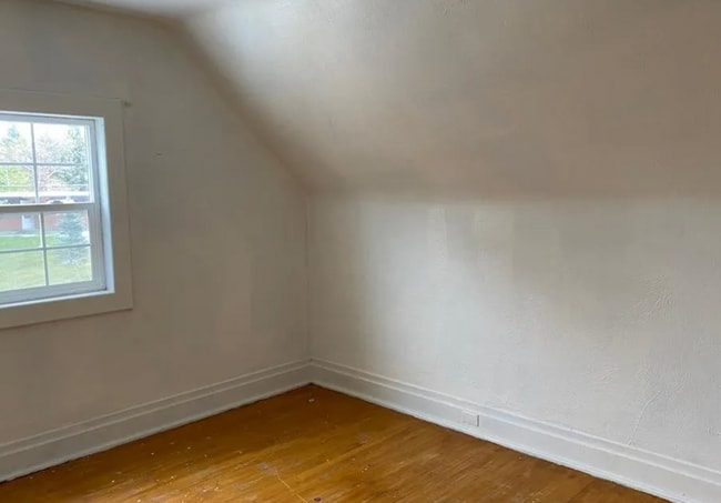 Building Photo - 4 Bedroom 2 Bath in Townsend!