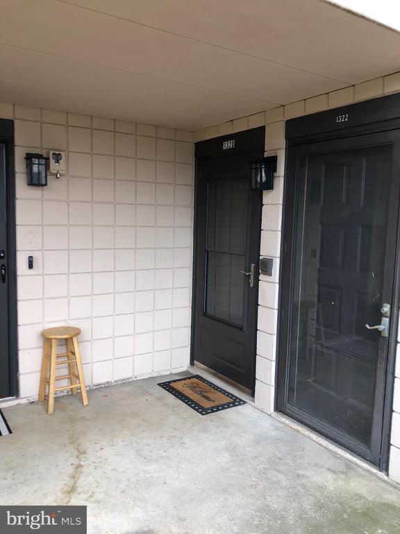 Building Photo - 1320 Afton Ct