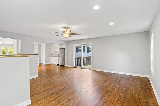 Building Photo - 708 W Thomas St