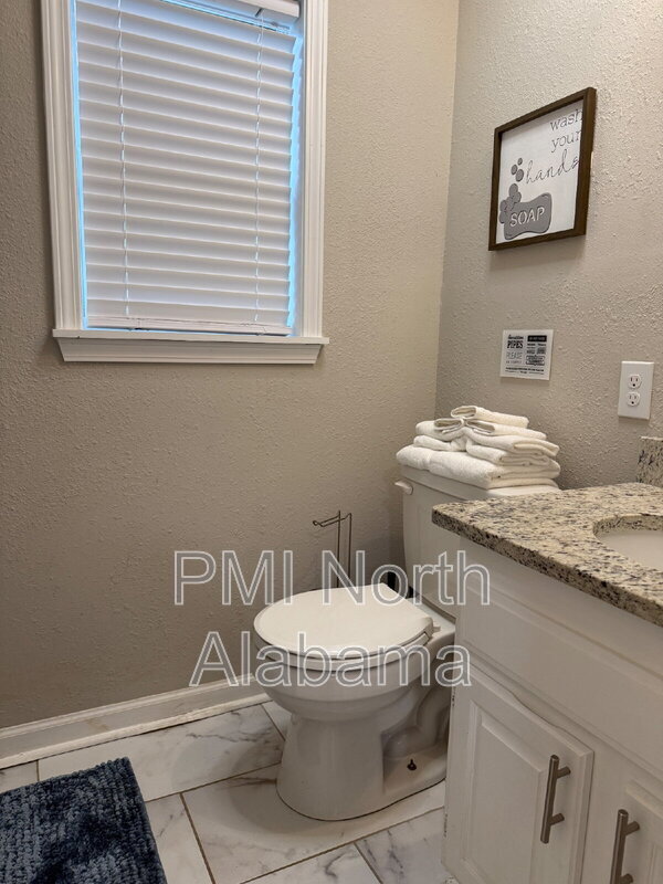 Building Photo - 9921 Pulaski Pike