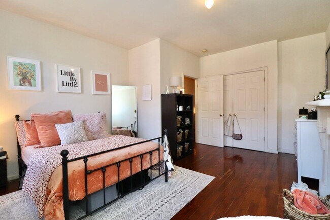 Building Photo - 1035 Washington St