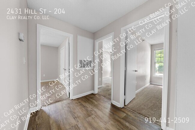 Building Photo - 2431 Hill St
