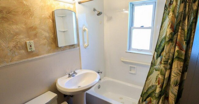 Building Photo - 3324 Lapland Dr