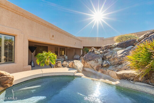 Building Photo - 15048 N Elena Dr