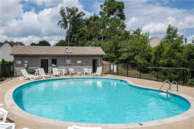 Building Photo - 316 Brittany Park Pl