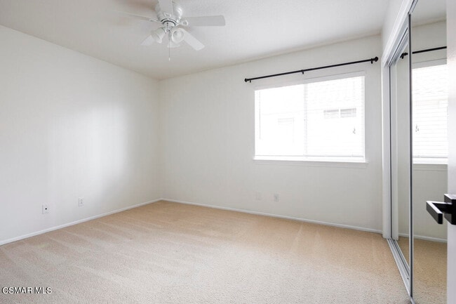 Building Photo - 1851 Fox Springs Cir
