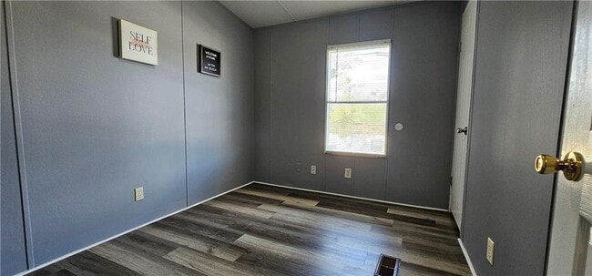 Building Photo - 4255 Smoke Creek Pkwy