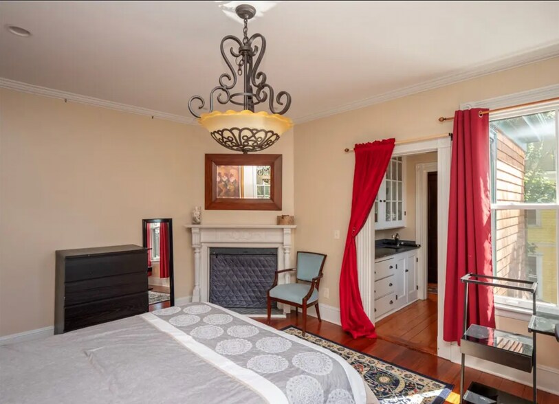 Building Photo - 17 Lincoln St