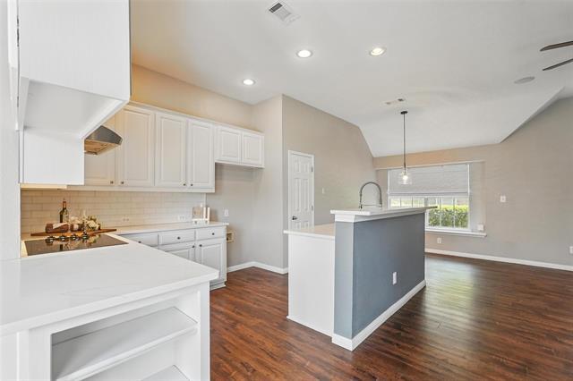 Building Photo - 529 Colgate Dr