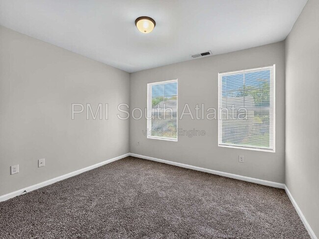 Building Photo - 6446 Grey Fox Way