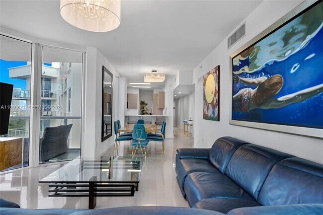 Building Photo - 3030 NE 188th St