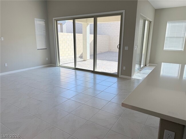 Building Photo - 889 Cottonwood Hl Pl