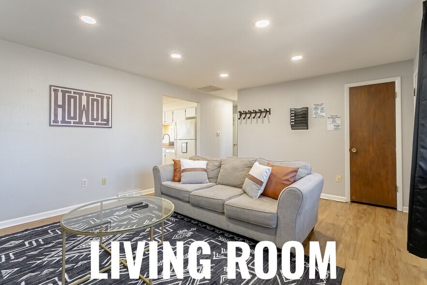 Building Photo - 8490 Benton St