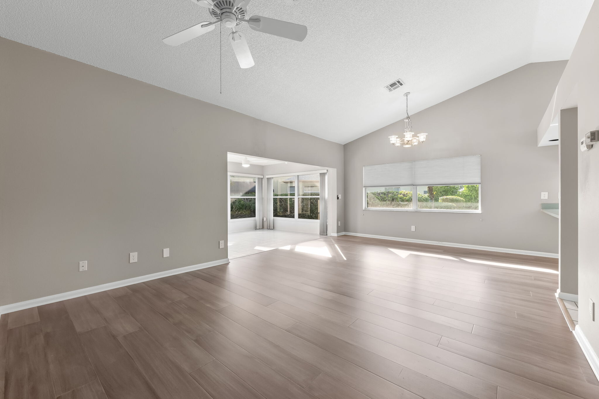 Building Photo - 2201 McGregor Park Cir