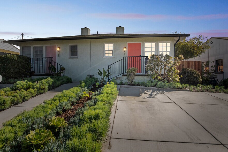 Building Photo - 8460 Kittyhawk Ave