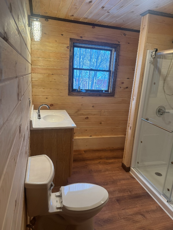 Building Photo - 657 Maine Ave