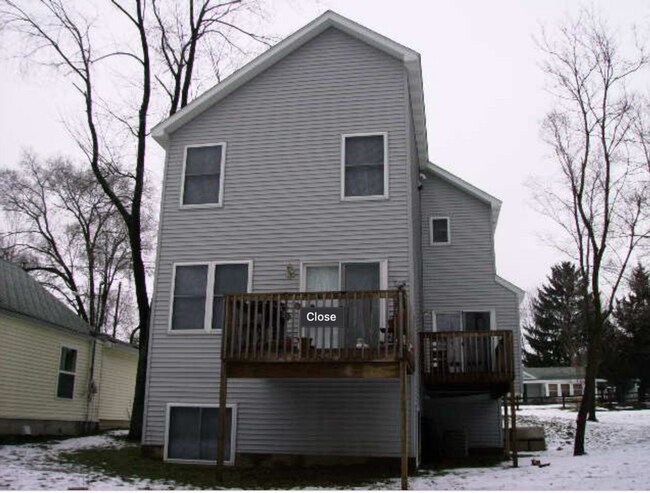 Building Photo - 5808 Outer Dr