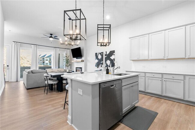 Building Photo - 777 Stickley Oak Way