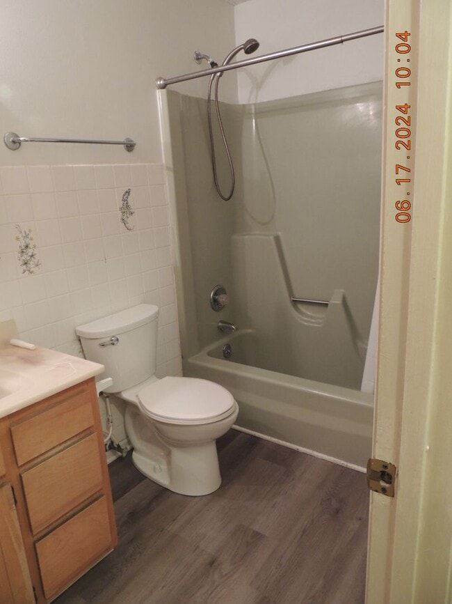 Building Photo - 102 Epworth Dr