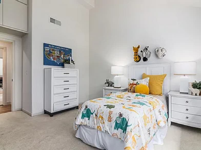 Bedroom 3 - 15 Hillview Ct