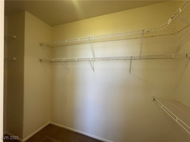 Building Photo - 783 Crest Valley Pl