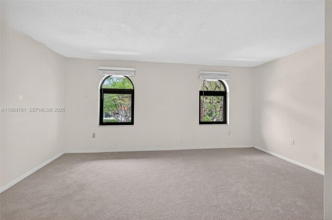 Building Photo - 1626 NE 105th St