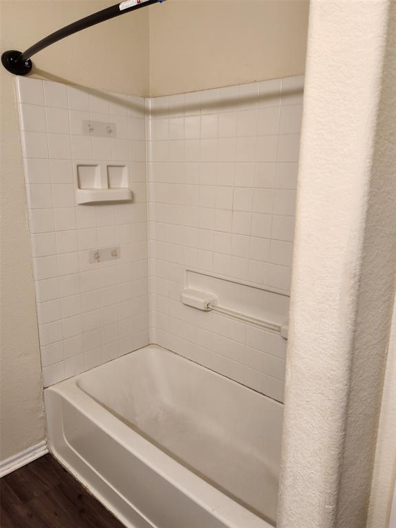 Building Photo - 1604 Leafhopper Ln