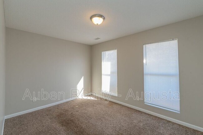 Building Photo - 3609 Stanton Ct