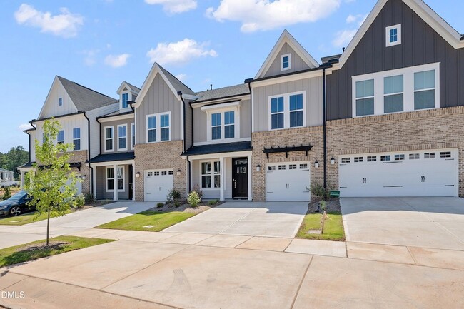 Building Photo - 1205 Bell Heather Rd