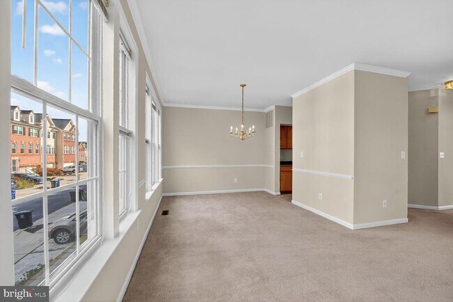 Building Photo - 1515 Shields Terrace NE