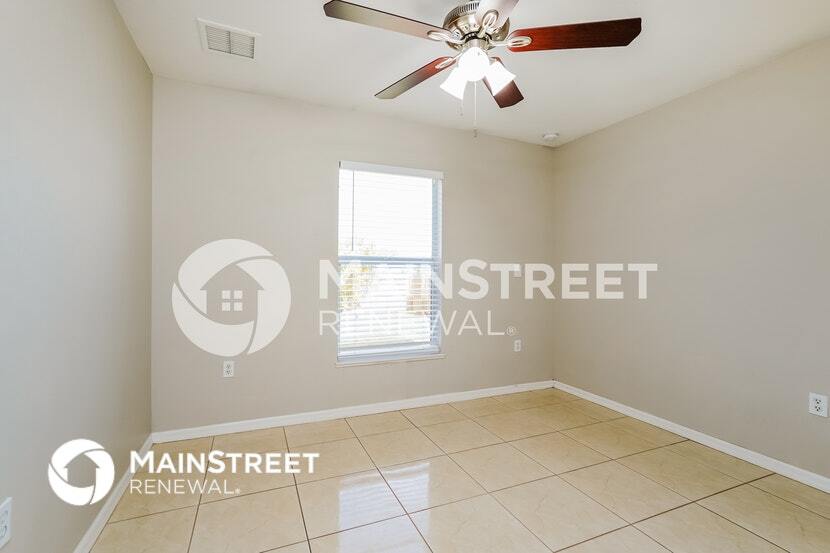 Building Photo - 1316 NW 15th Pl