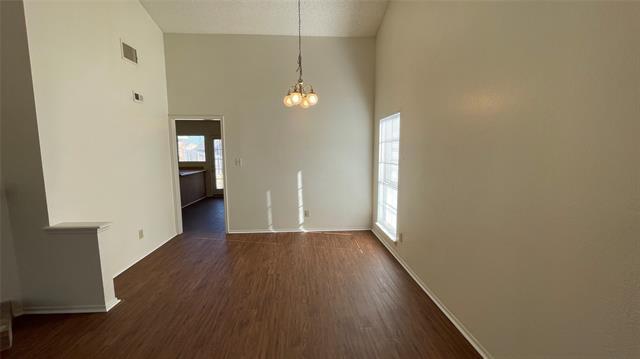 Building Photo - 512 Justice Dr