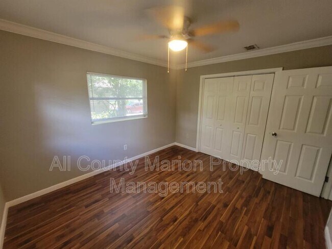 Building Photo - 2108 NE 3rd St