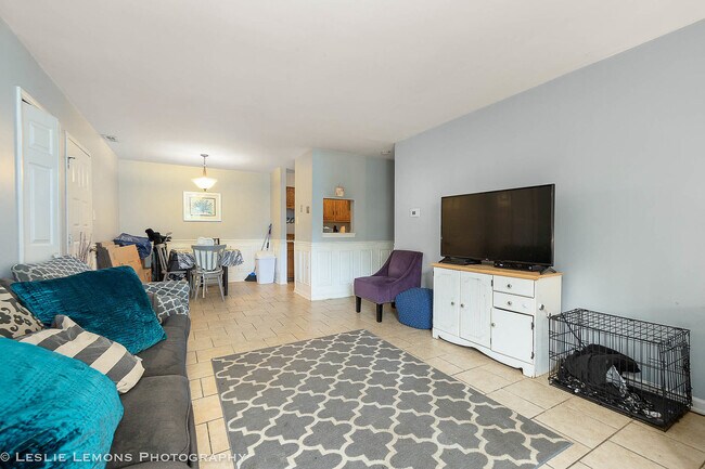 Building Photo - 1486 Stonebridge Cir