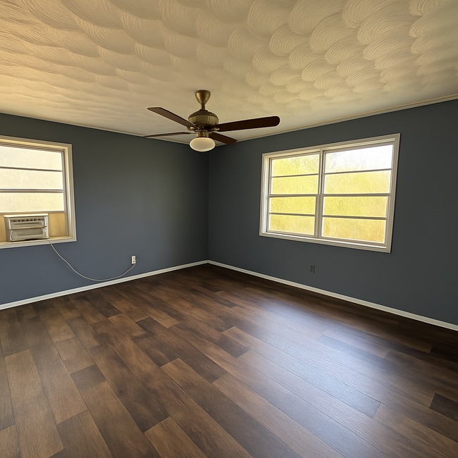 Building Photo - 1531 MS-9