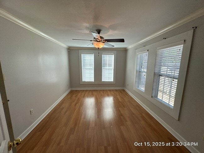 Building Photo - RHODES AREA 4 Bedroom /2.5 Bath House! Gorgeous New Floors