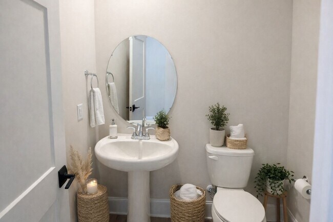 Building Photo - 3BR Townhome • Brand-New Build • 2 Car Garage Parking