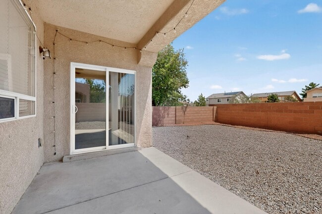 Building Photo - 6512 Los Pueblos Pl NW