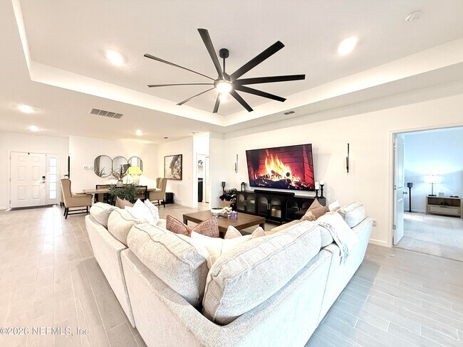 Building Photo - 9797 Giada Dr