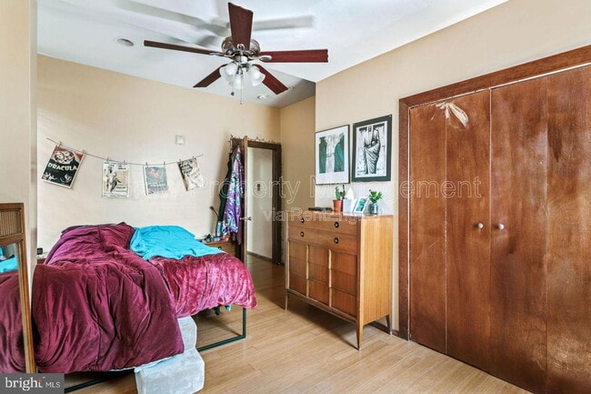 Building Photo - 1834 W Diamond St