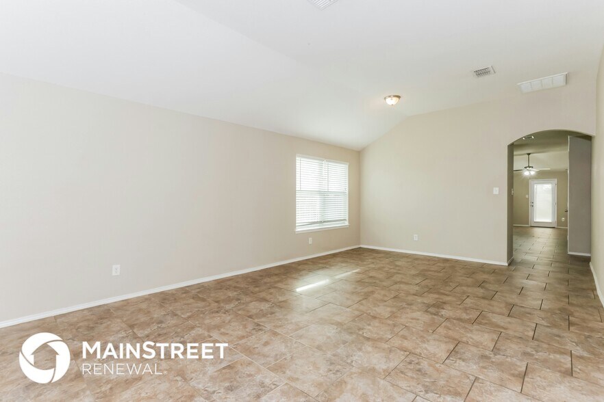 Building Photo - 1723 Katrina Ln