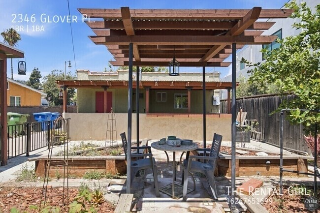 Building Photo - 2346 Glover Pl