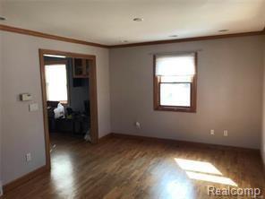 Building Photo - Affordable living Downtown Rochester hardw...