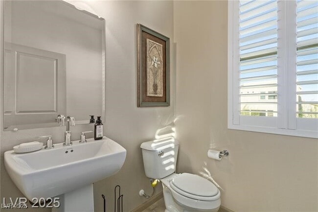 Building Photo - 8604 Grove Mill Ct