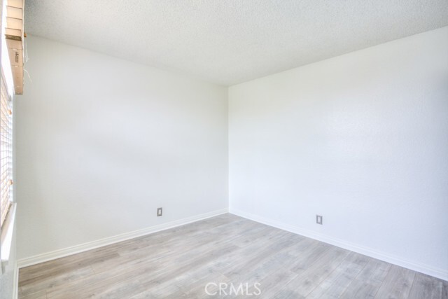 Building Photo - 13006 Parkview Dr