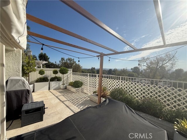 Building Photo - 21061 Jenner