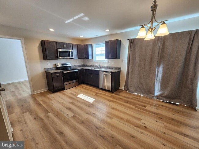 Building Photo - 34 Asa Ct