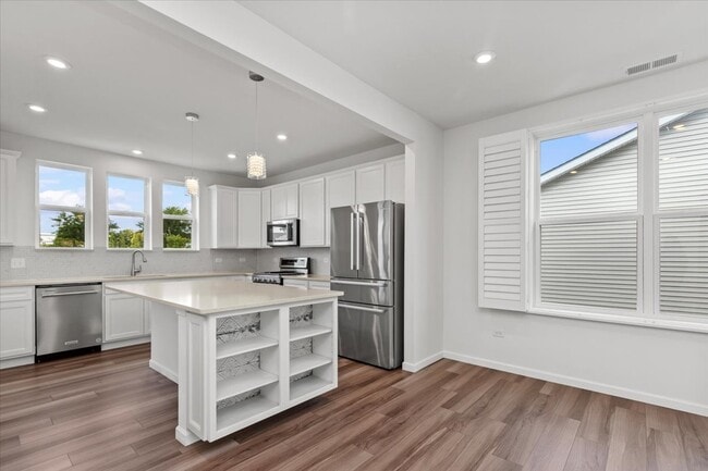Building Photo - 2824 Briargate Dr