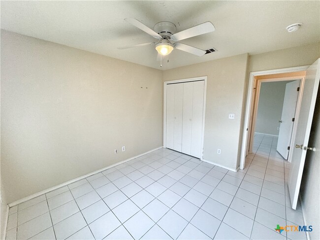 Building Photo - 2742 FM1044