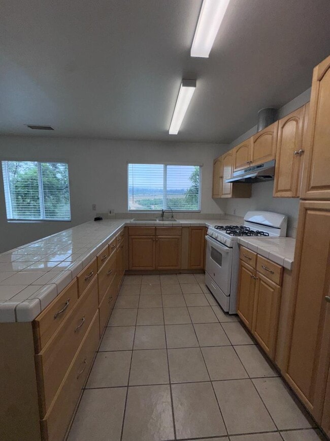 Building Photo - 4790 Sand Canyon Rd